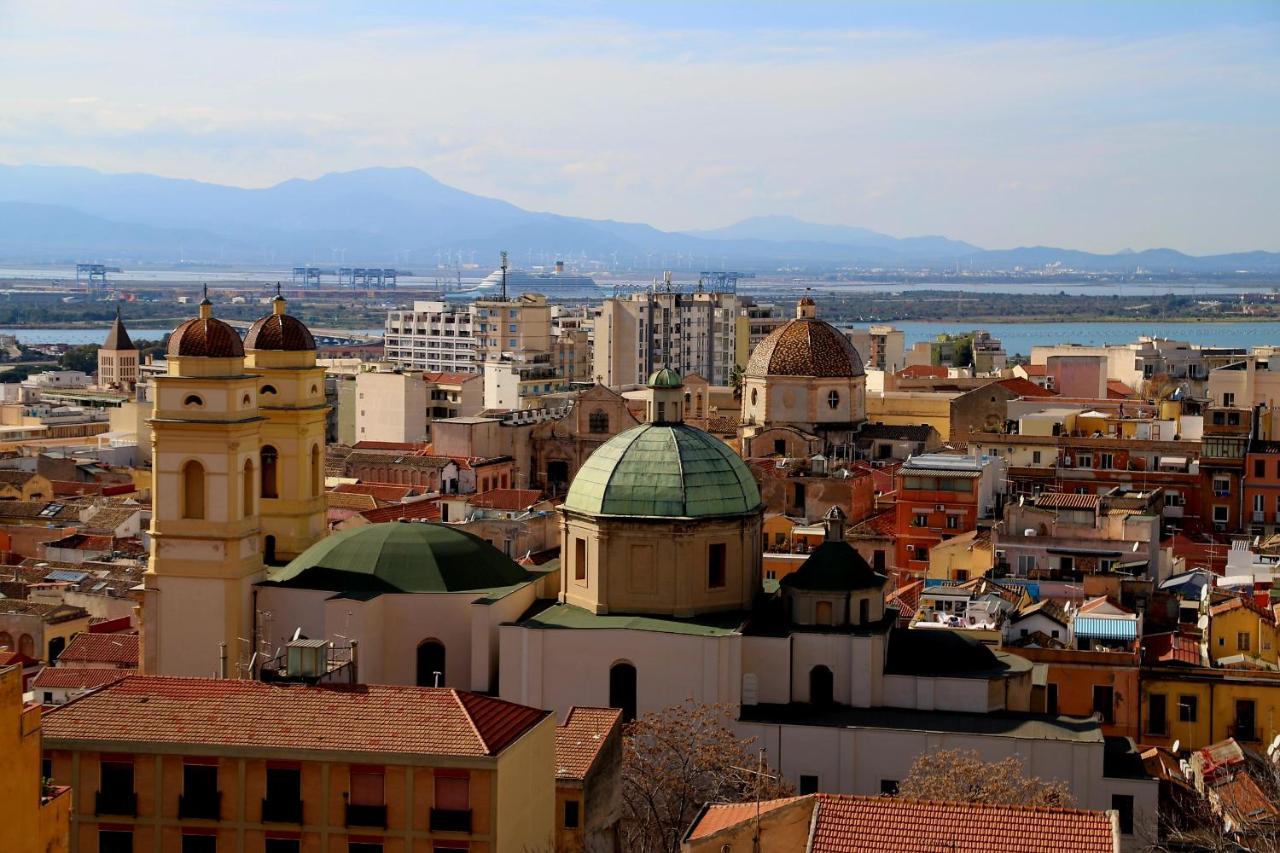 Open Suite Cobalto Cagliari Bagian luar foto